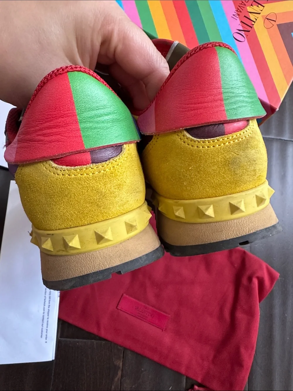 Valentino Garavani Rockrunner Multicolor Sneakers
Size EU 37 - Picture 7 of 12